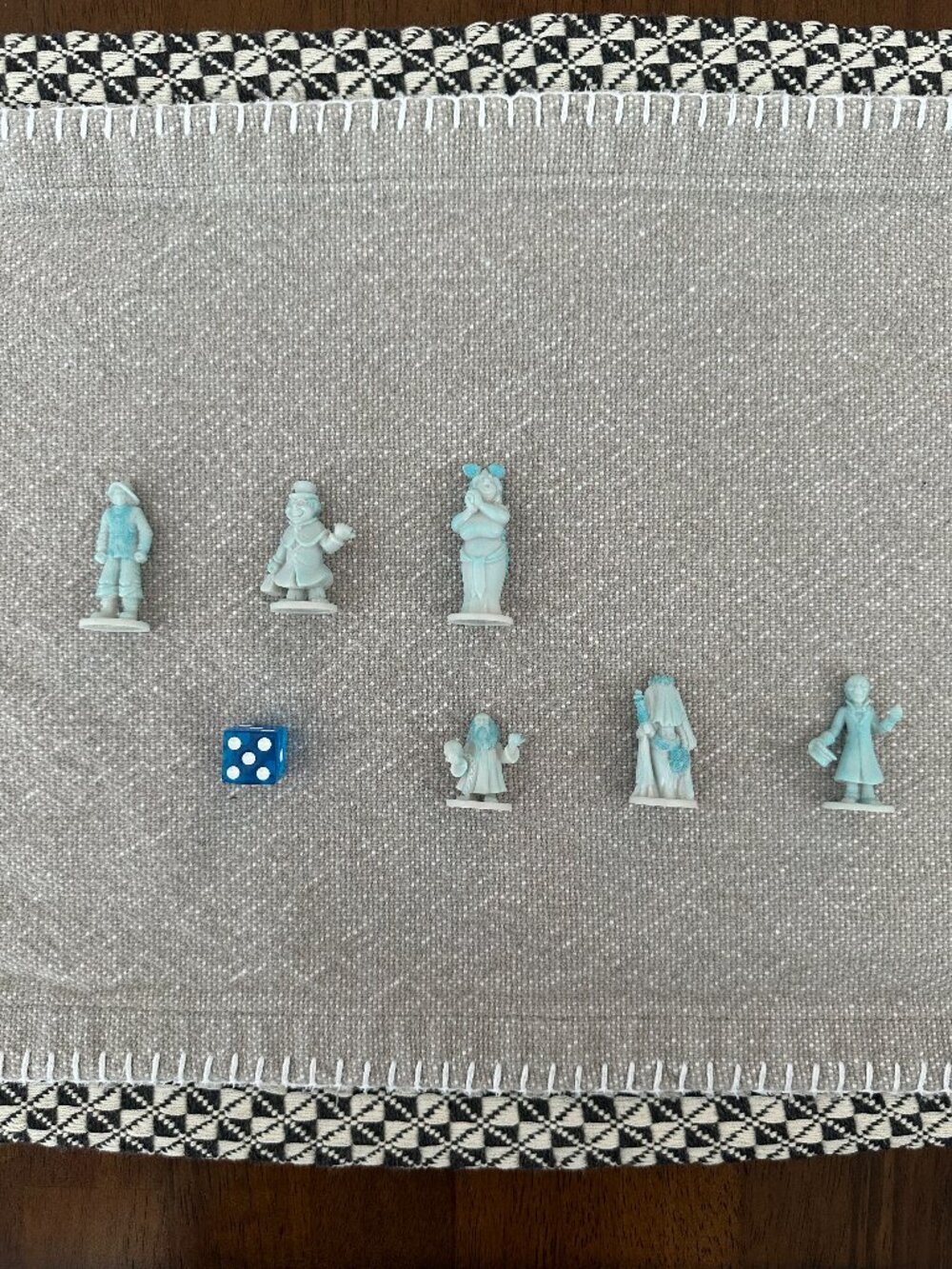 Rare Hasbro Disney Haunted Mansion Clue Board Game Theme Park Ed. (Tin) 2002 - Picture 12 of 16